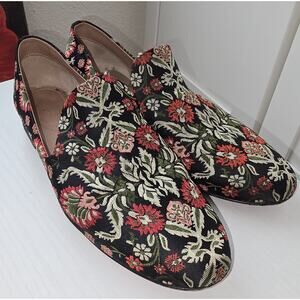 Lewit Gabriella Brocade Embroidered Loafer 37.5 US 7.5 M in box For Fall